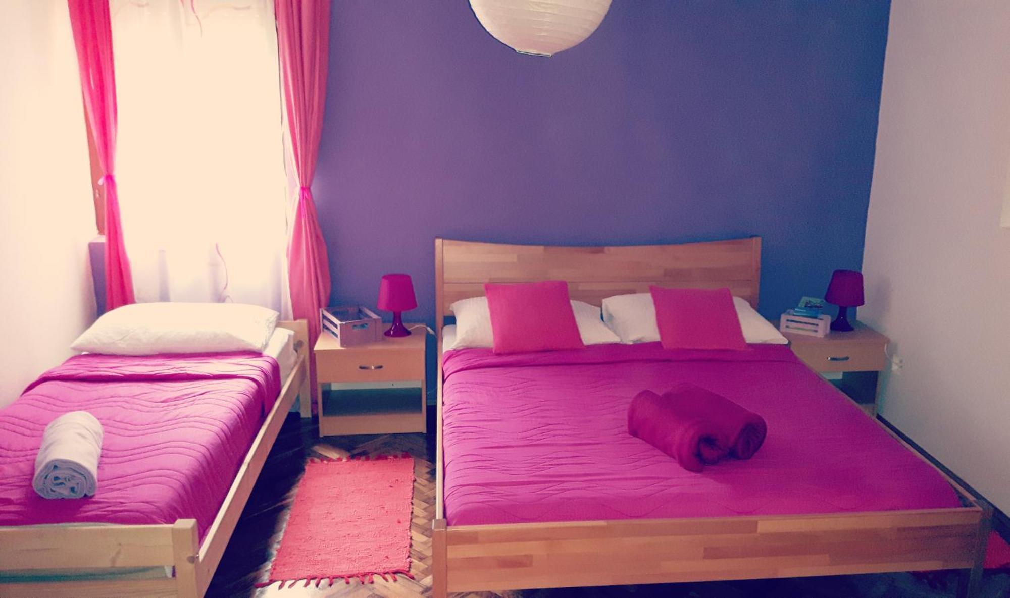 House Dado Hotel Jezerce Buitenkant foto