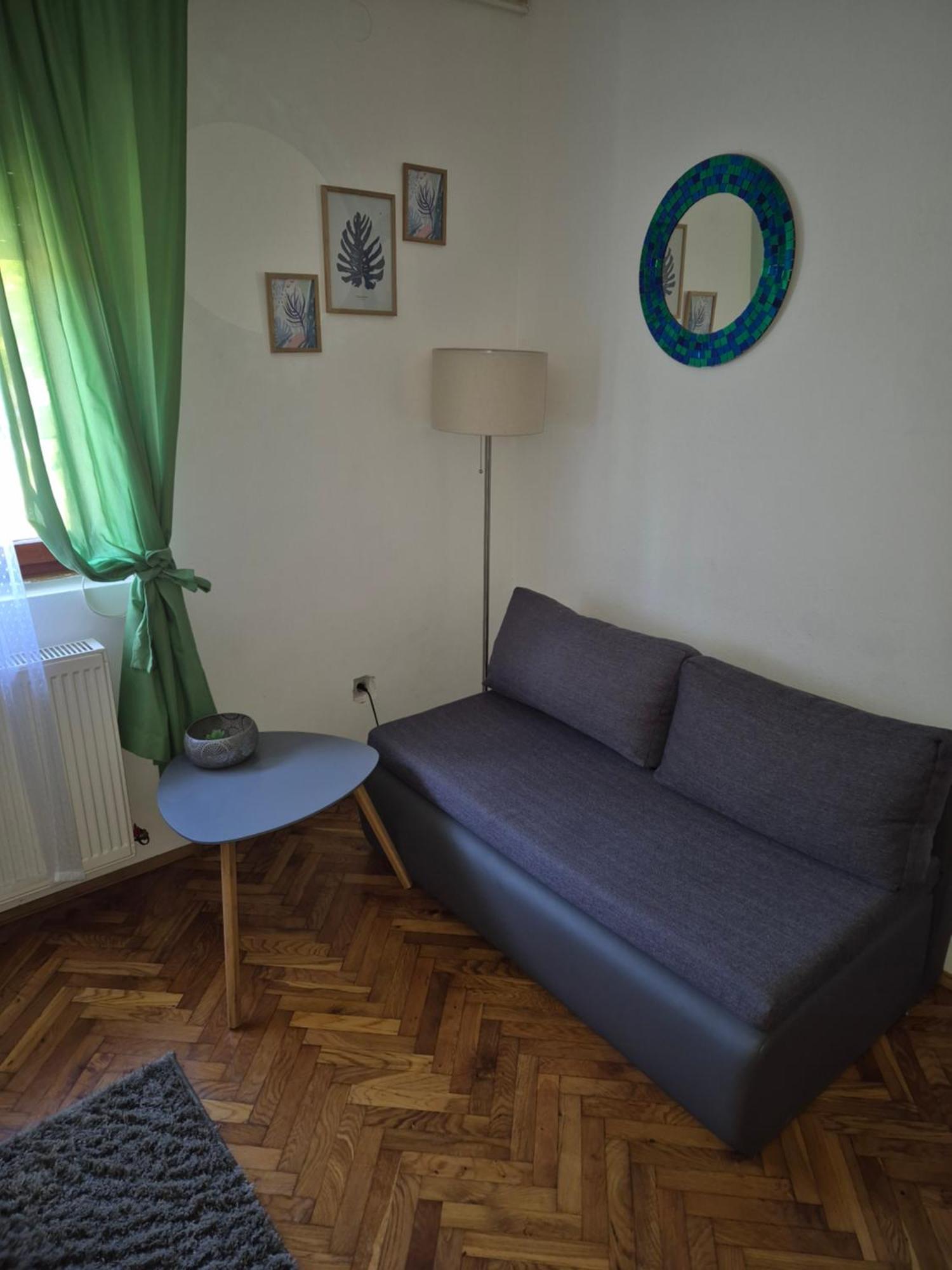 House Dado Hotel Jezerce Buitenkant foto