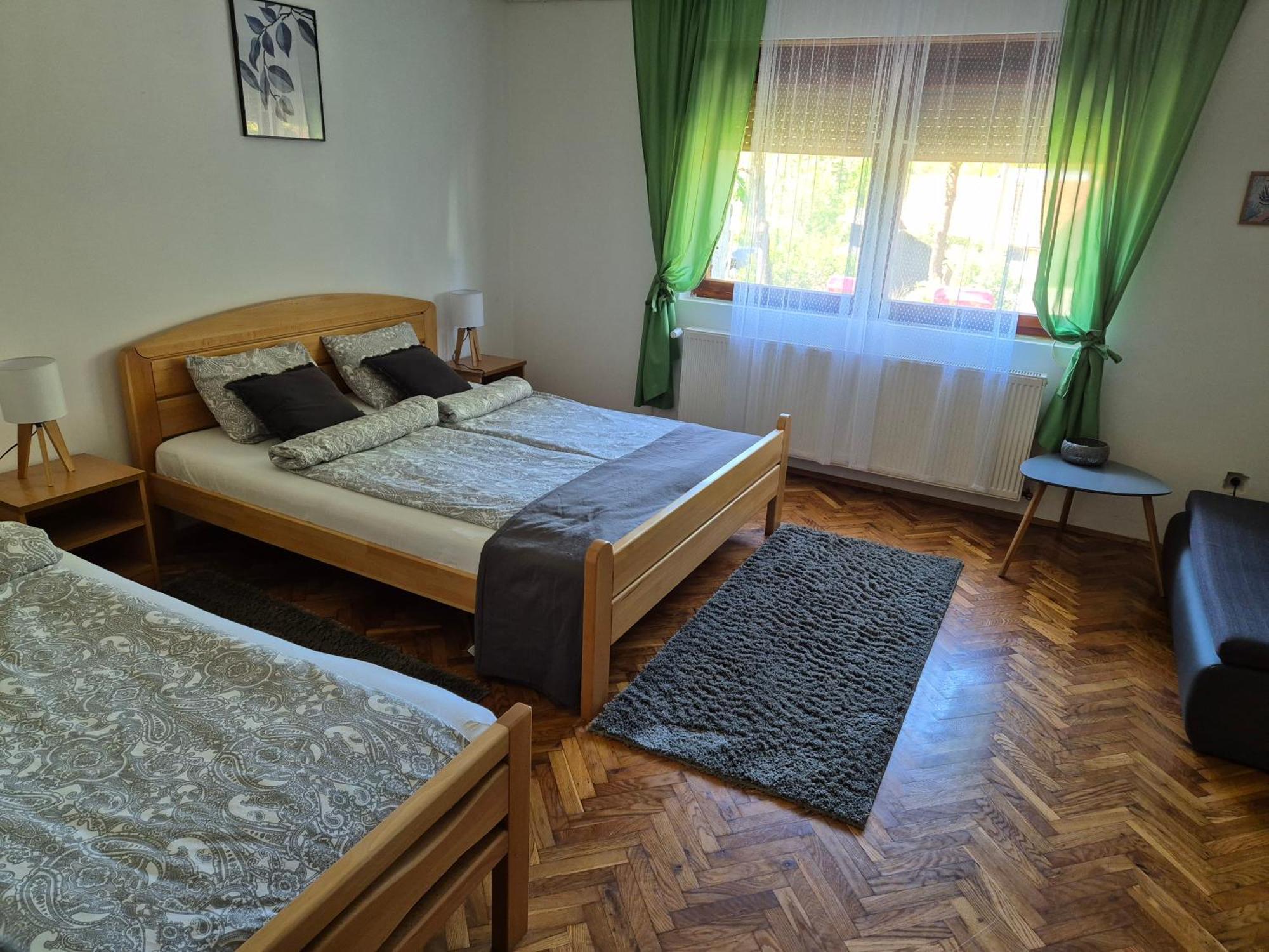 House Dado Hotel Jezerce Kamer foto
