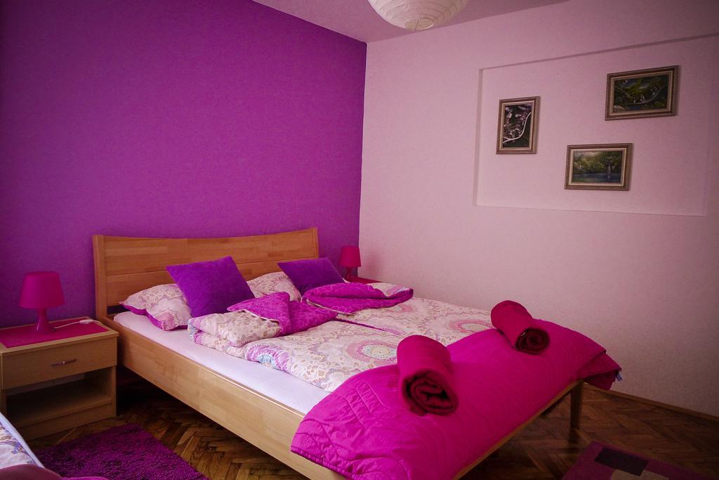 House Dado Hotel Jezerce Buitenkant foto
