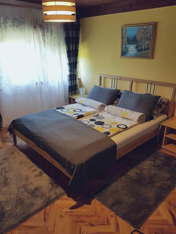 House Dado Hotel Jezerce Buitenkant foto